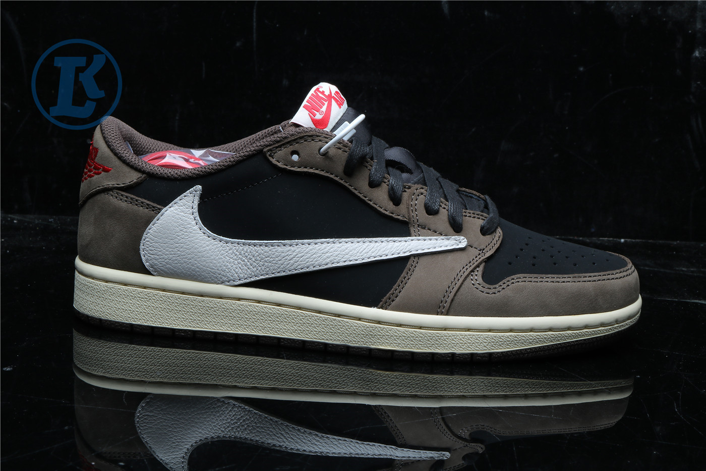 Air Jordan 1 Retro Low Travis Scott （Flash Sale ）